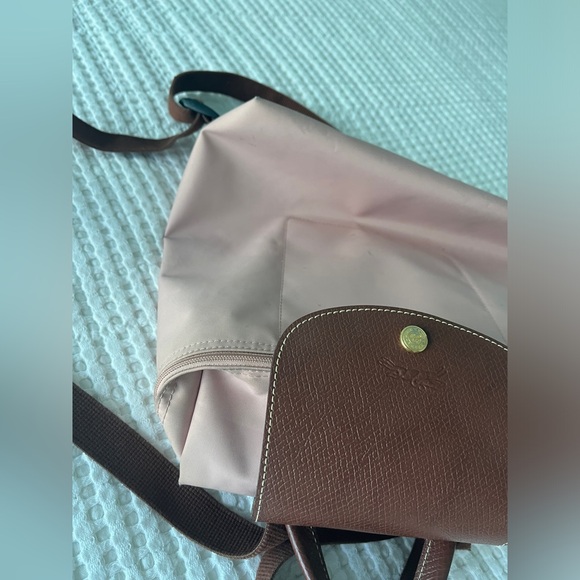 light blush Longchamp Le Pliage nylon backpack - Picture 5 of 6